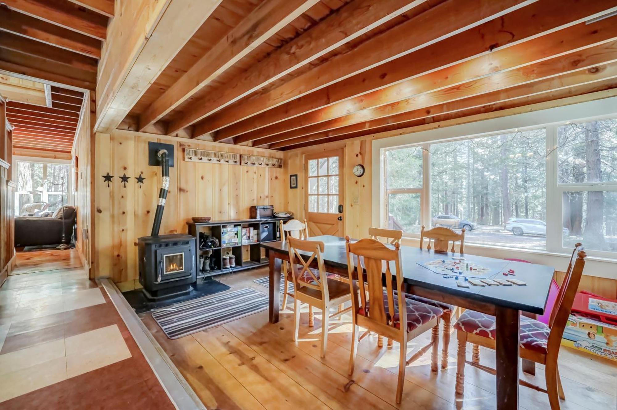 Spacious Classic Cabin Retreat- Near Lassen Mill Creek Екстериор снимка