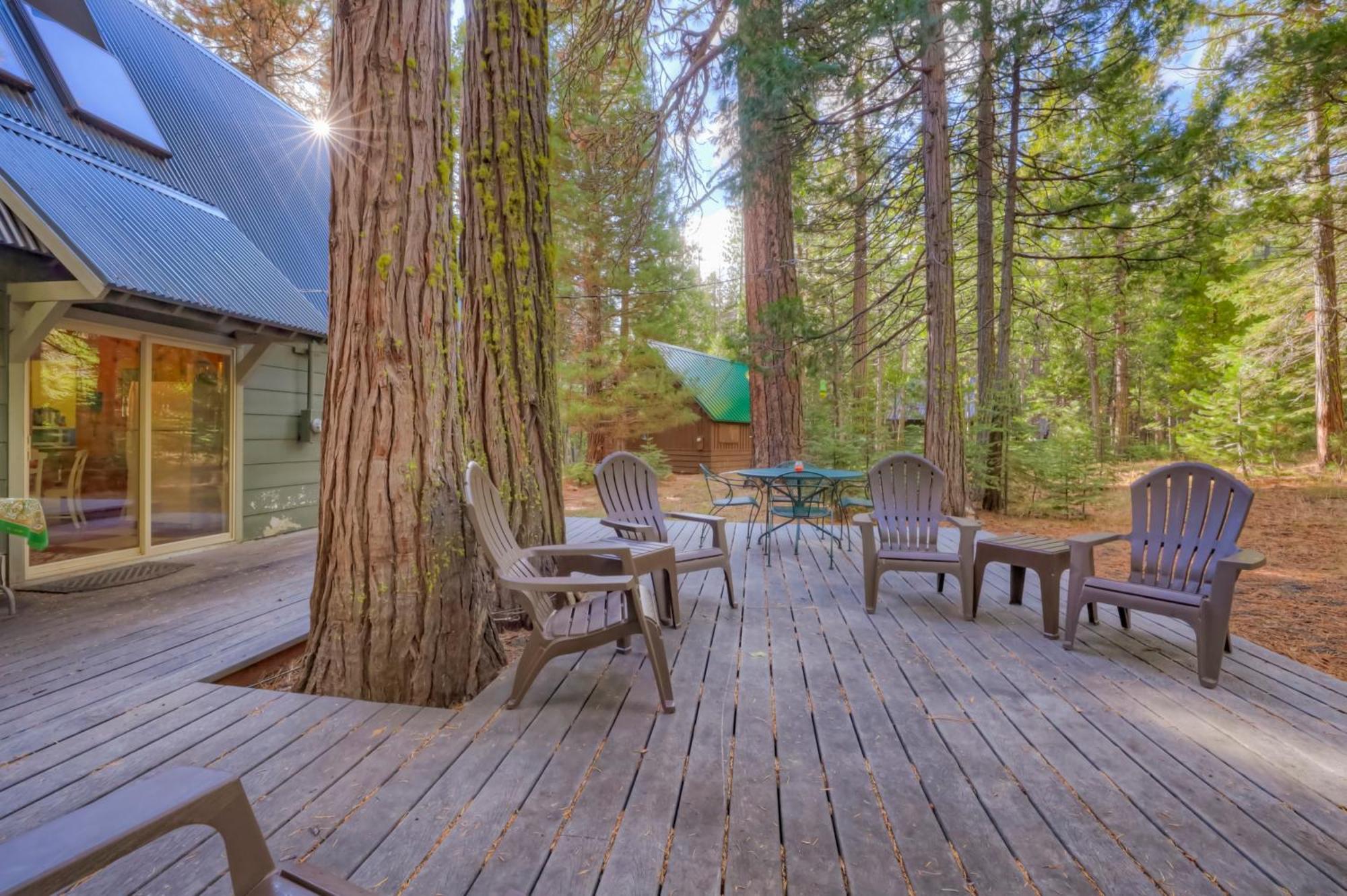 Spacious Classic Cabin Retreat- Near Lassen Mill Creek Екстериор снимка