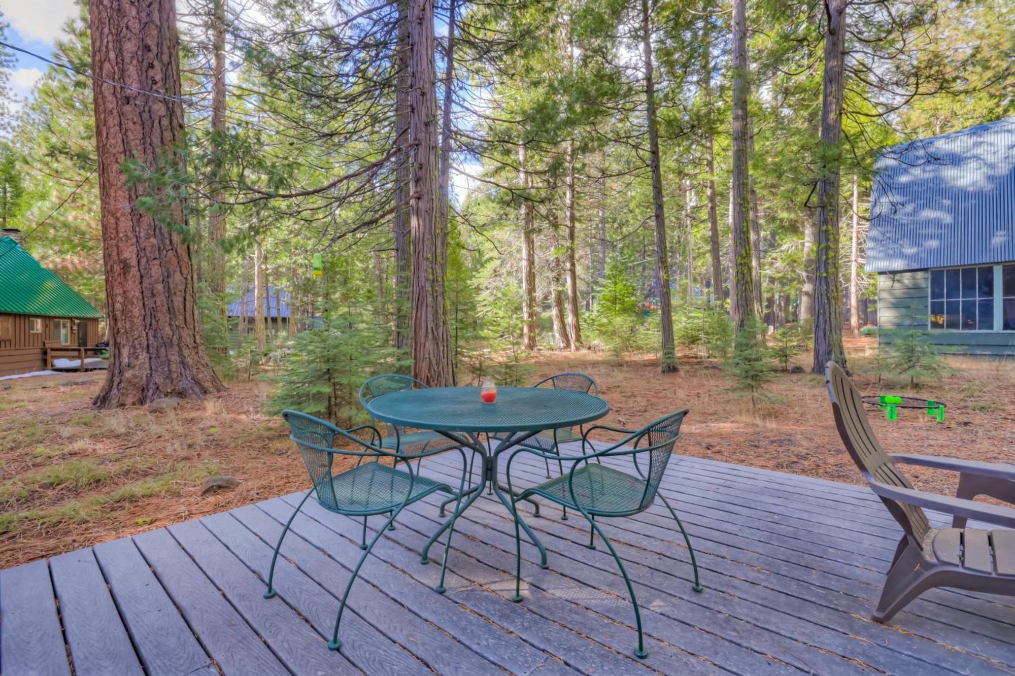 Spacious Classic Cabin Retreat- Near Lassen Mill Creek Екстериор снимка