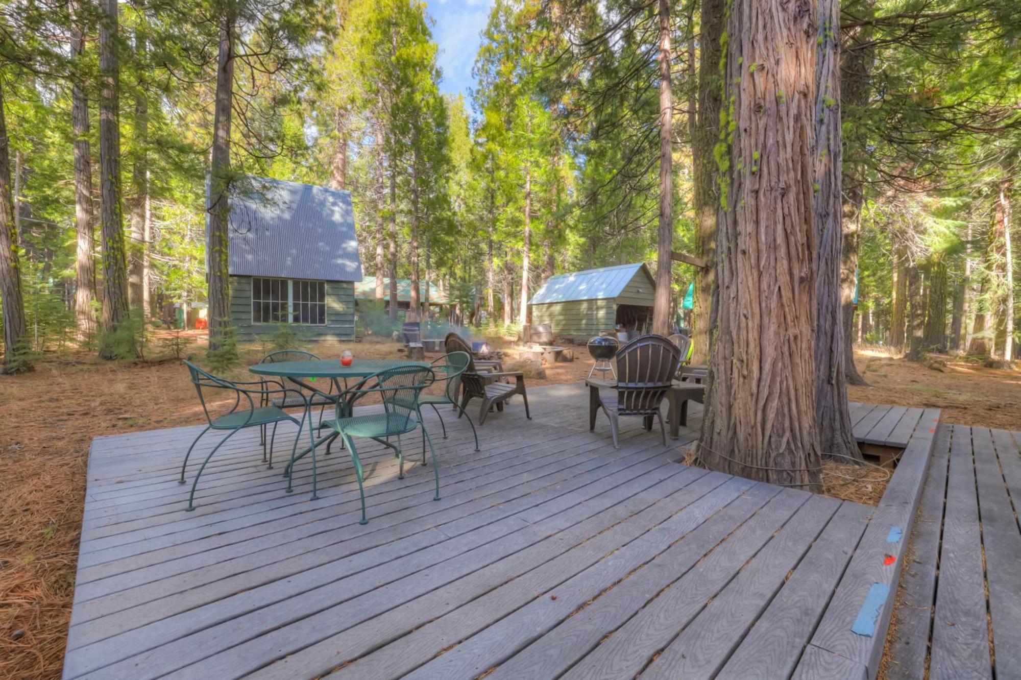 Spacious Classic Cabin Retreat- Near Lassen Mill Creek Екстериор снимка